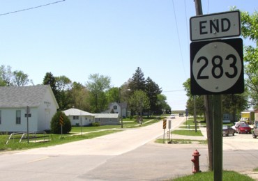 http://www.iowahighwayends.net/ends/May03/End283W.jpg